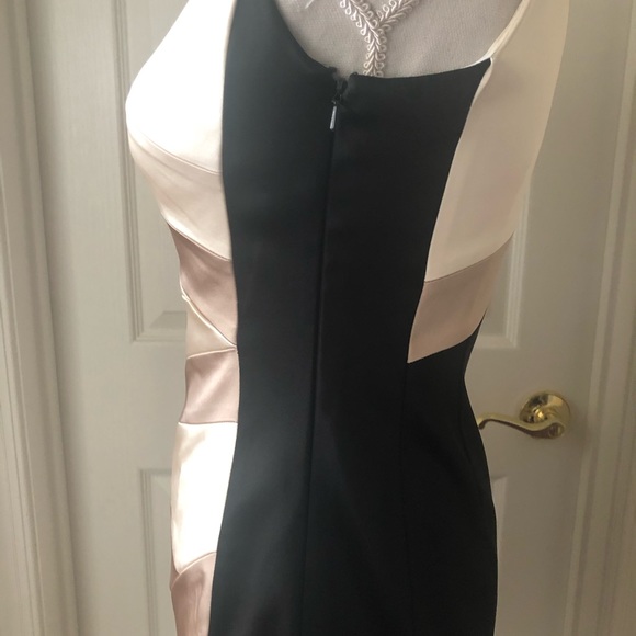 SOLD!! Semi Formal Dress from Neiman Marcus - Picture 3 of 5